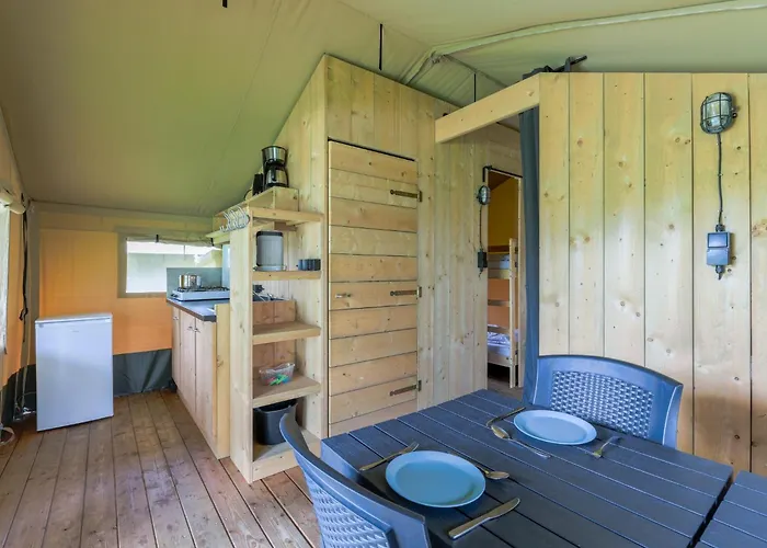 Glamping Safaritent 4 3*